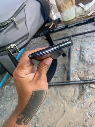 Redmi note8 Ram4+1 64g ស្នុំស្អាតលក់35$ដាច់