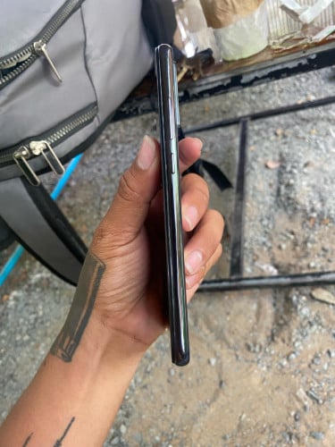 Redmi note8 Ram4+1 64g ស្នុំស្អាតលក់35$ដាច់