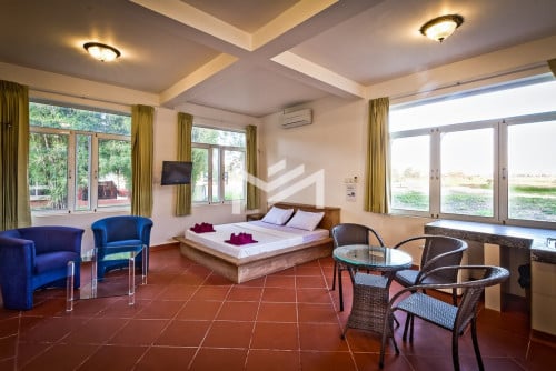 Riverfront Tropical Estate in Kampot
