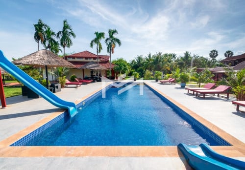 Riverfront Tropical Estate in Kampot