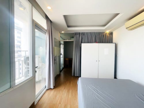 Room available for rent
