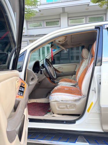Rx300 ឆ្នាំ 2000
