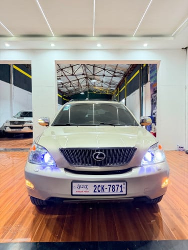 Rx330 2005 HALF full ក្នុងលឿង ម្ចាស់ដេីម