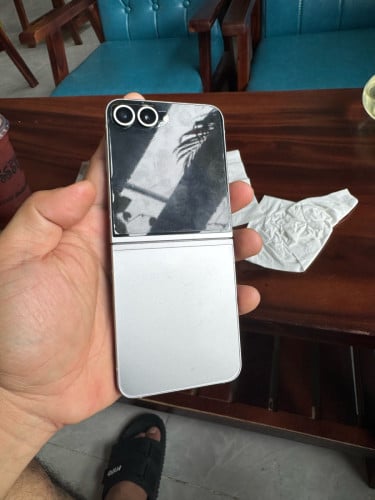 Samsung z flip 6