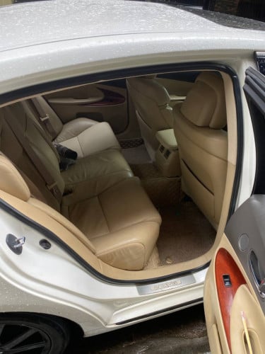 sedan