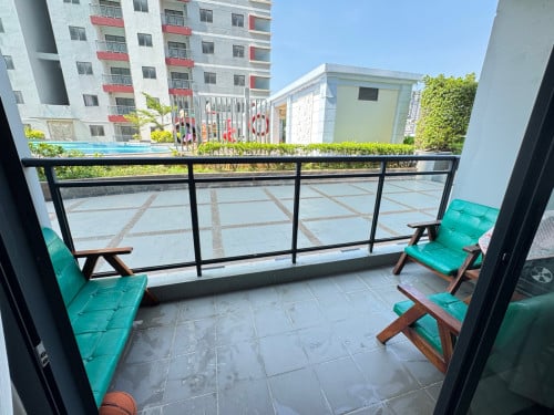 Sensok condo unit for sale
