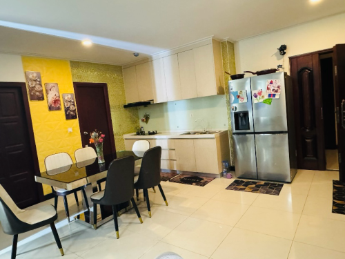 Sensok condo unit for sale