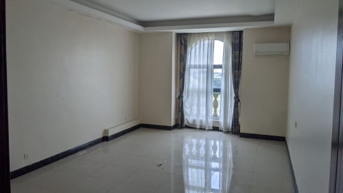 Shop house for rent
