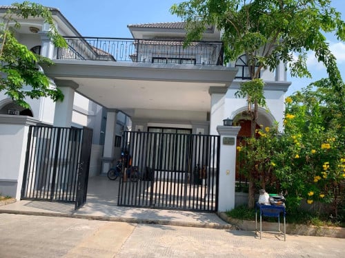 Single Villa for rent at new airport
