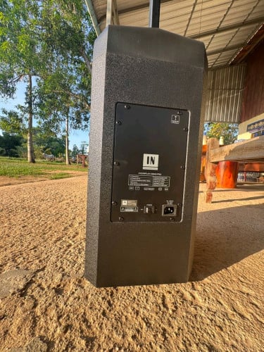 Speaker Models IN CS840Pro ទើបបកកេស ប្រើបានពីរបីដង ថ្មី99%លក់ តម្លៃ250$ចចារ ធានា១ឆ្នាំ