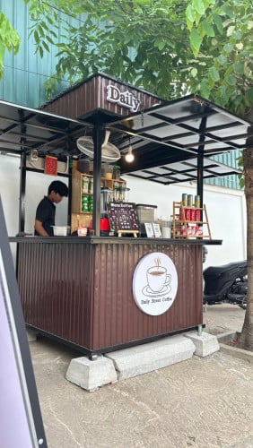 Street Vendor Space For Rent - Busy Sen Sok Road