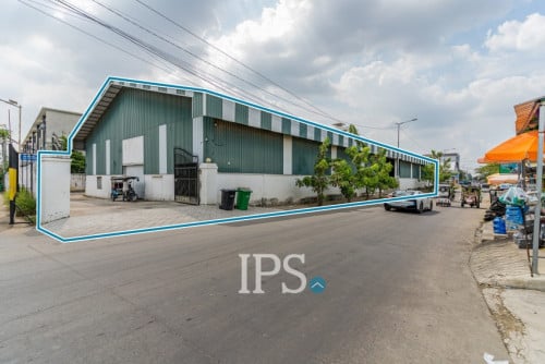 Street Vendor Space For Rent - Busy Sen Sok Road