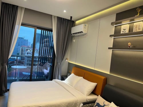 Studio unit for sale in BKK1 near Independence Movement $58,000