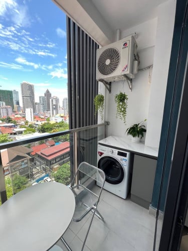 Studio unit for sale in BKK1 near Independence Movement $58,000