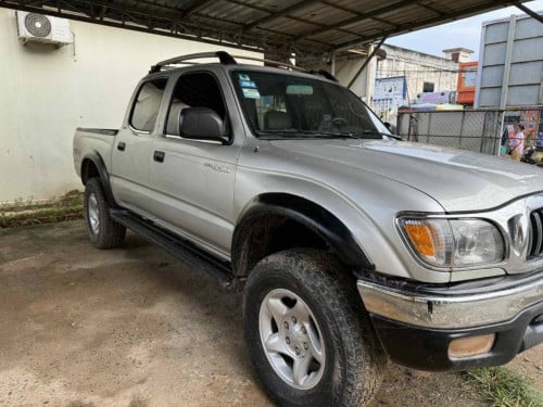 TACOMA 2003 For Rent /出租