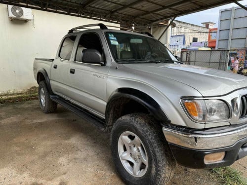 TACOMA 2004 For Rent /出租