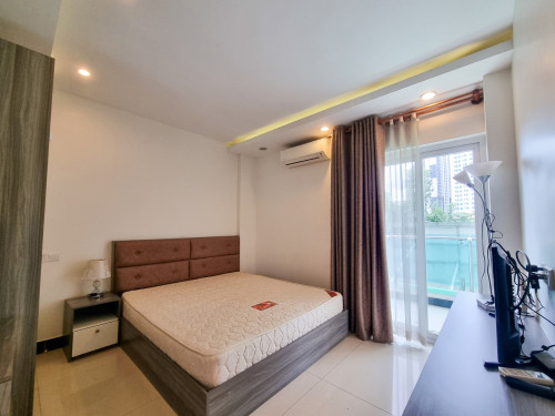 Toul Kork | 1BR Apartment Near TK Avenue | Cleaning Included
