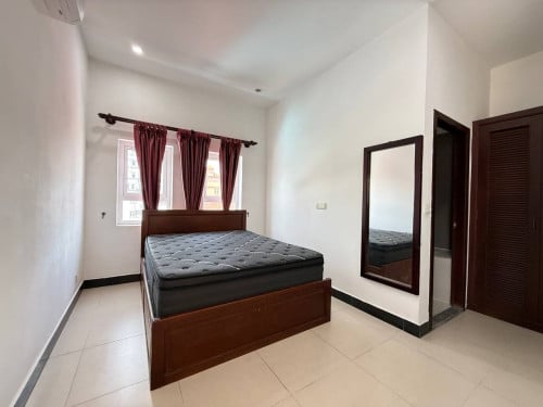 Toul Tumpoung 2 bedrooms for rent