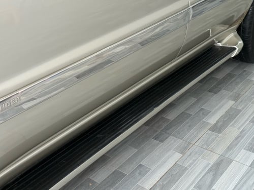 Toyota Highlander 2002 Limitted ប៉ុងមួយ