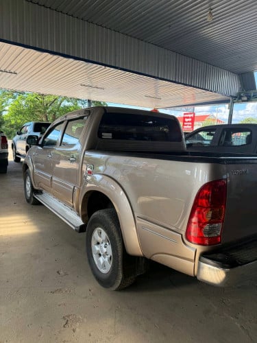 Toyota Hilux VIGO 2008