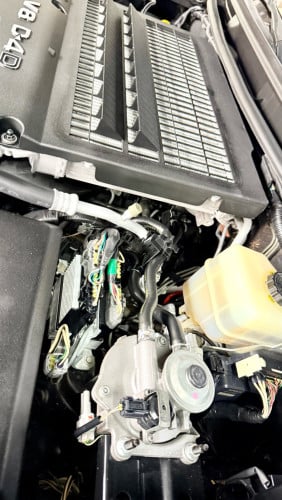 Toyota Land Cruiser VX - V8 Diesel Engine