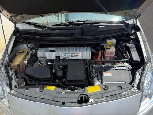 Toyota Prius 2013 Option 2 ពណ៌ទឹកប្រាក់