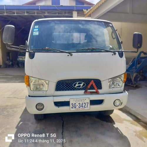 Truck 2.5t For Rent /出租