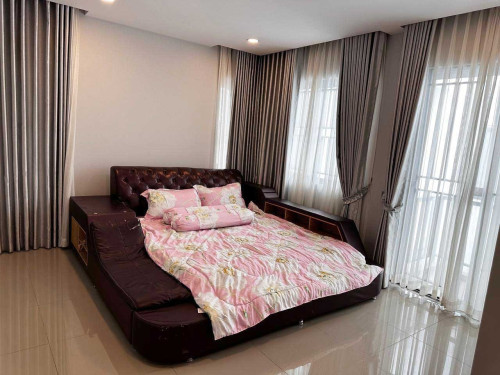 Twin Villa for Rent In Borey Chip Mong Landmark 271