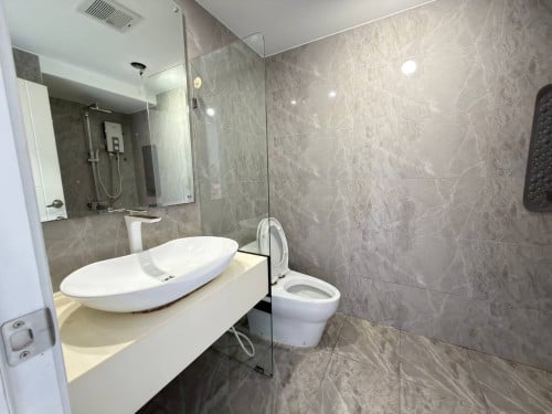 Uk 548 condo for rent