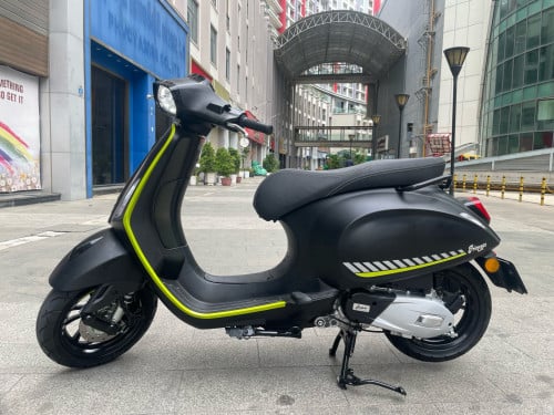 Vespa Princess125cc 2025 ស្មាតឃី New98%មានពន្ធកាតគ្រីស្លាកលេខ