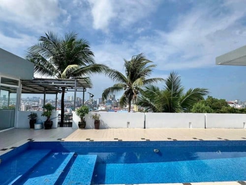 Villa For Rent