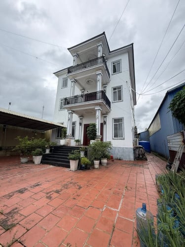 Villa For Rent