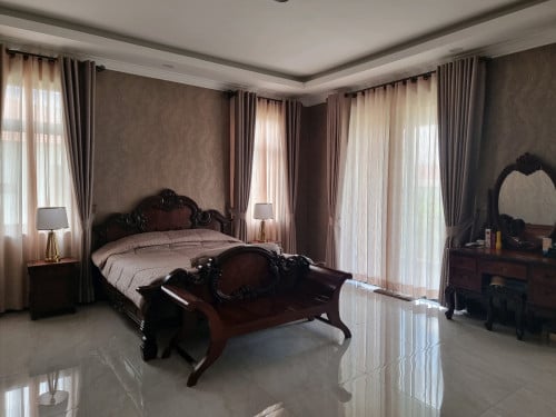 Villa for Sale ( វីឡាប្រណិតថ្មីសម្រាប់លក់) ភ្នំពេញថ្មីសែនសុខ