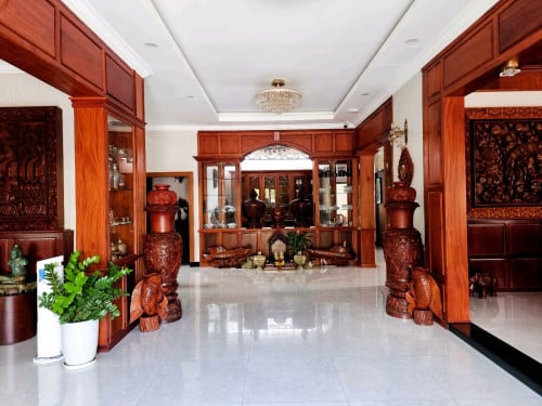 Villa for Sale ( វីឡាប្រណិតថ្មីសម្រាប់លក់) ភ្នំពេញថ្មីសែនសុខ