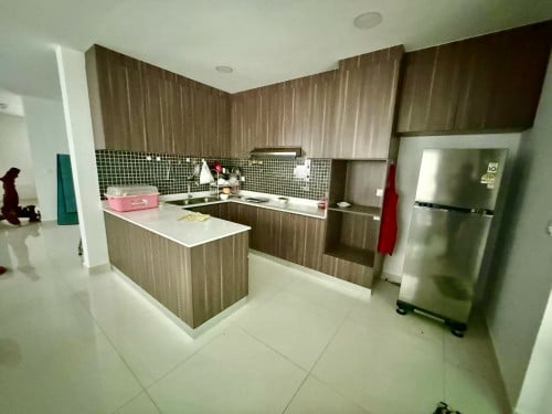 Villa queen B II for rent borey chipmong 6A
