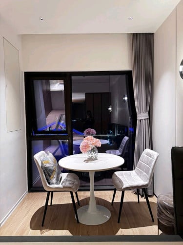 Vue Aston 1 Bedroom Fully Furnished