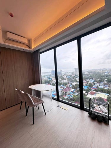 Vue Aston Condo 1 Bedroom