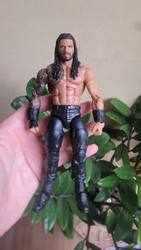 Wwe Elite Figure Roman Reigns