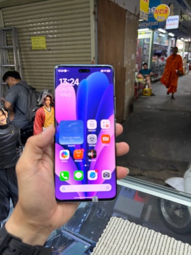 Xiaomi Civi2 128G Ram8G Sim2 CH ម៉ាសុីនសានុំស្រុីន