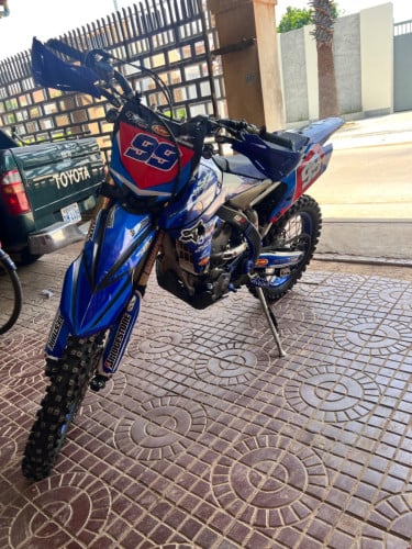 YZ 250fx 2019 លក់អត់ពេលជិះ