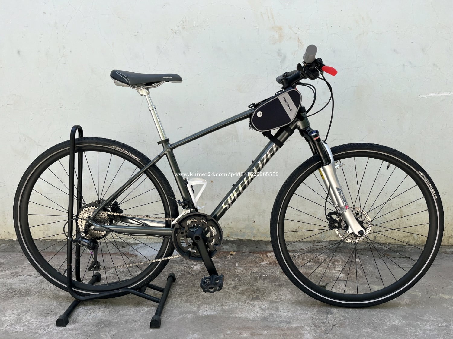 Specialized Sirrus សាយS/700c