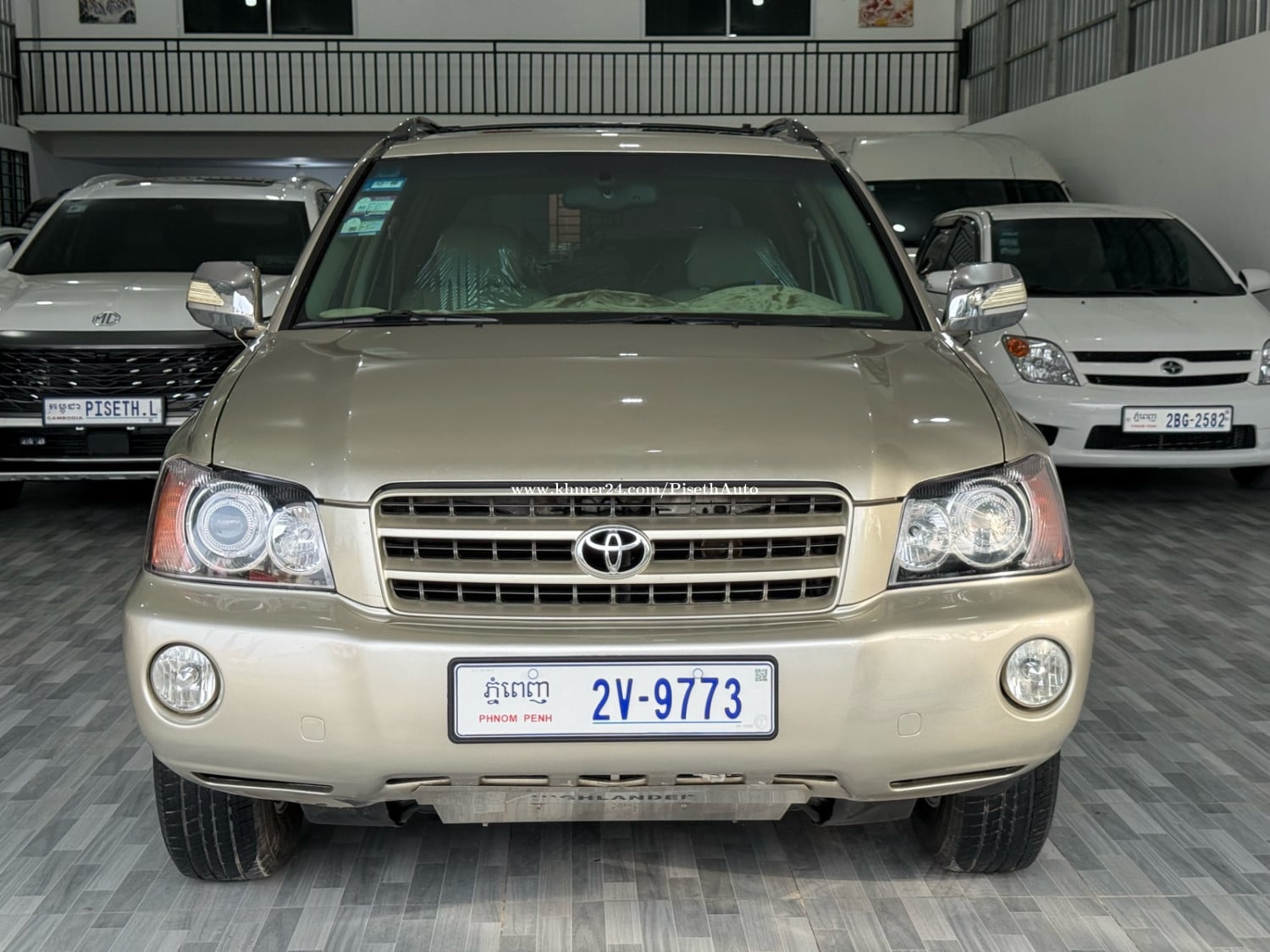 Toyota Highlander 2002 Limitted ប៉ុងមួយ