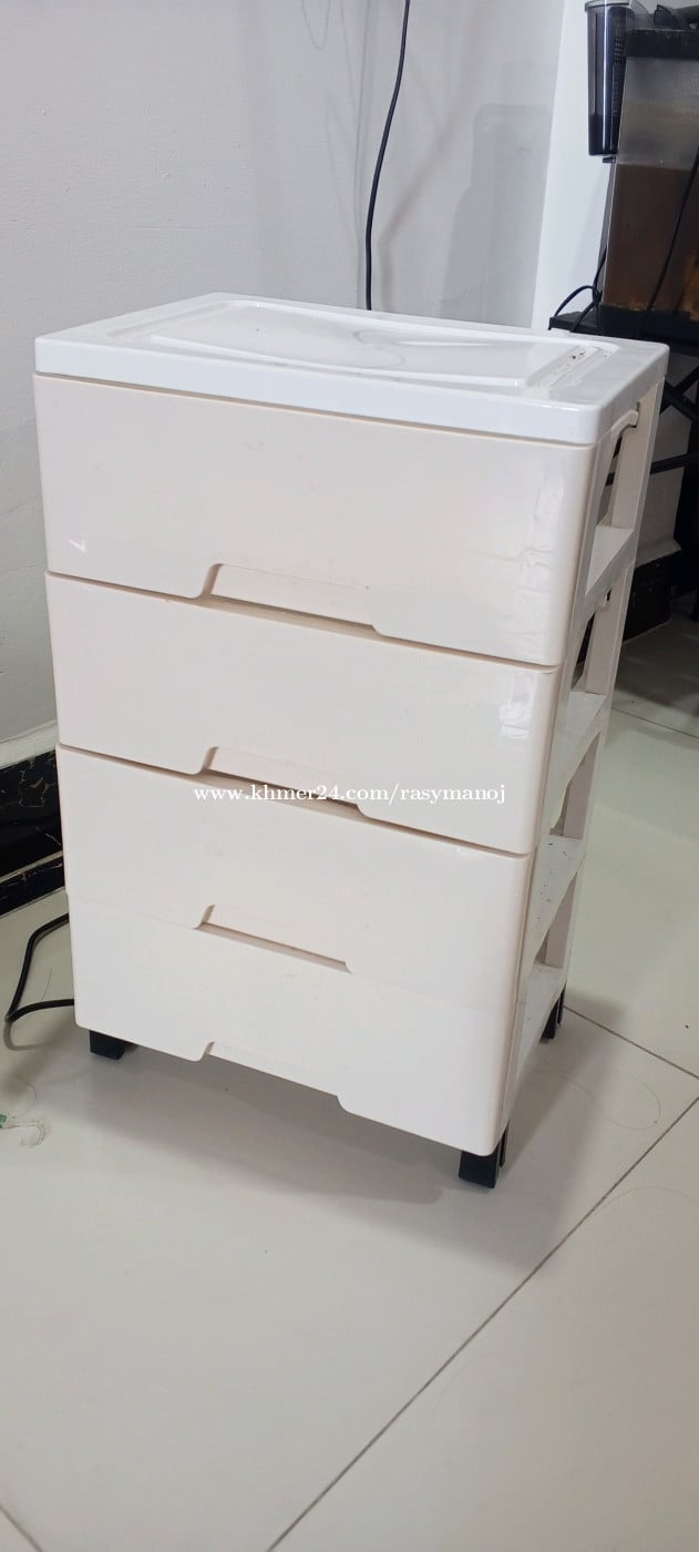 ទូរដាក់សំភារះ