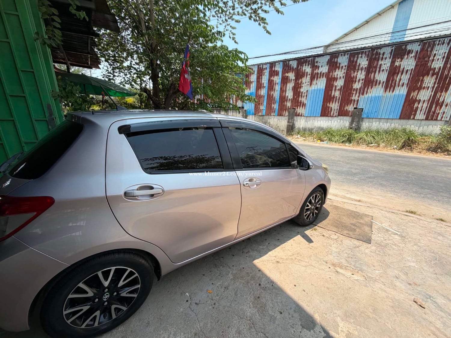 លក់សាងមេៗឆ្នាំ012