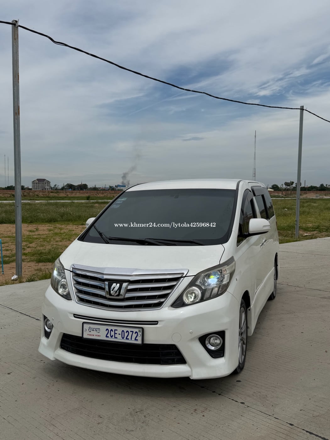 ឡានលក់ម្ចាស់ផ្ទាល់ Alphard ឆ្នាំ 2014