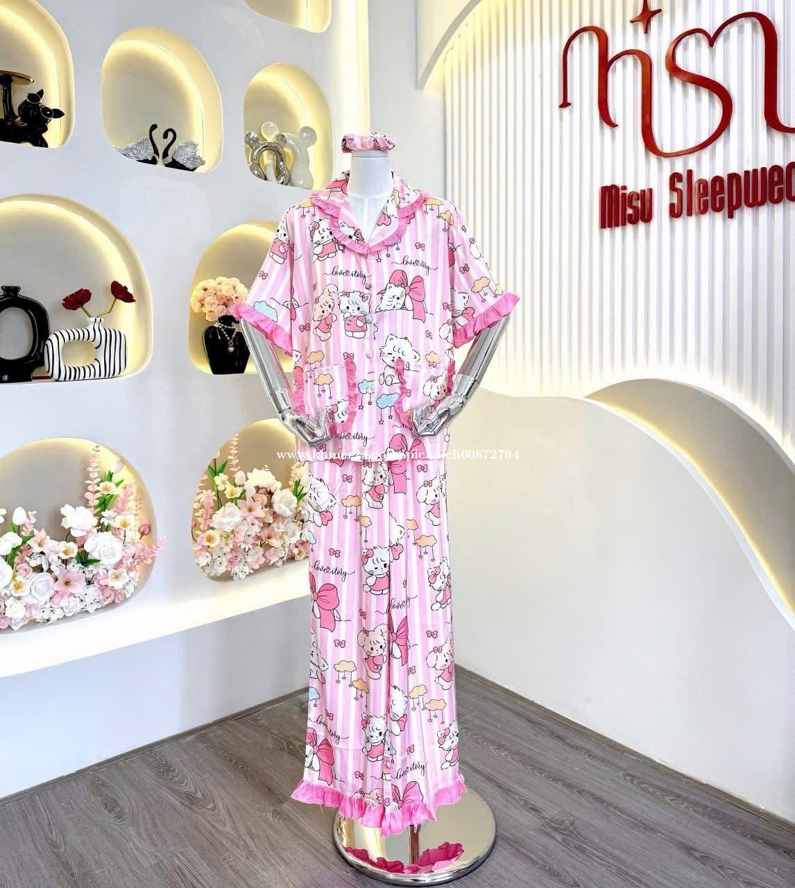 ឈុតគេងយប់ cute pajama / sleepwear