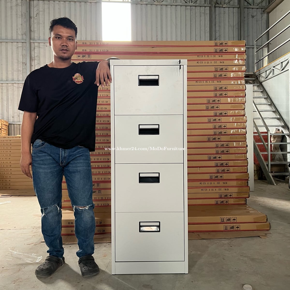 ទូដែក Drawer ខ្នាតធំ!