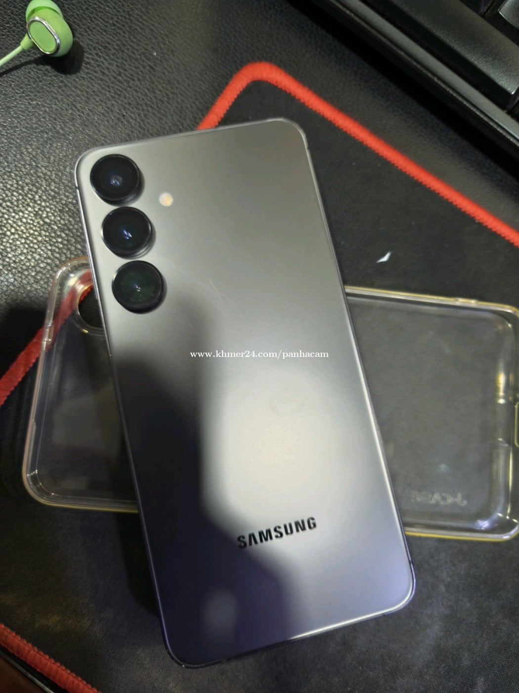 លក់ Galaxy 24Plus ធានាសានុំ version Korean