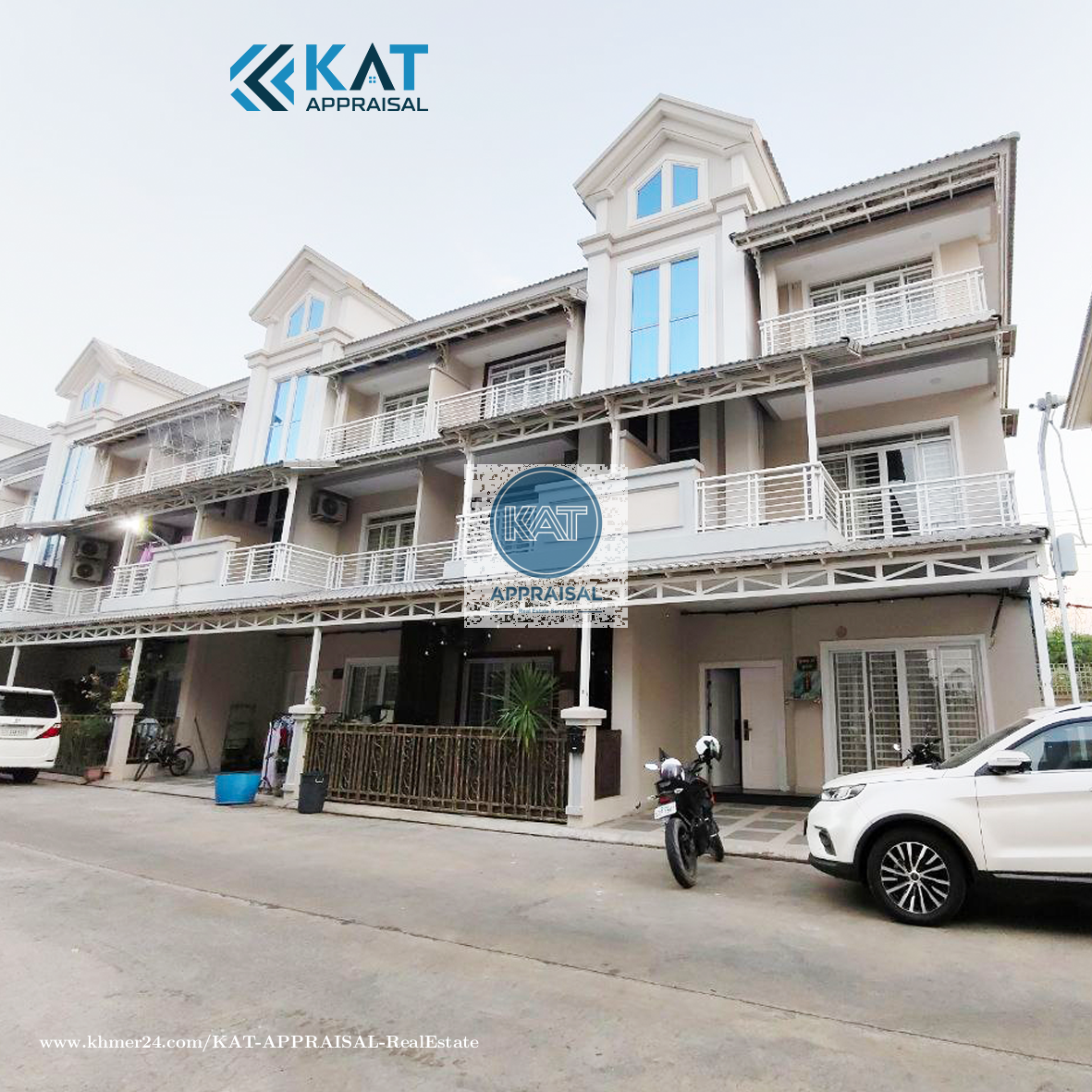វីឡាកូនកាត់សម្រាប់លក់ | Link house LA For Sale