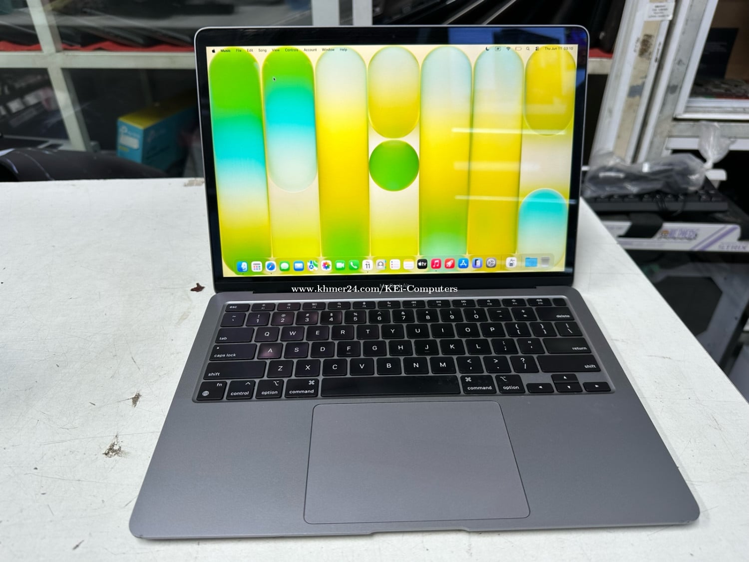 បងៗចង់បានMacBook តំលៃល្អ